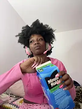 mochakaia's Webcam Show