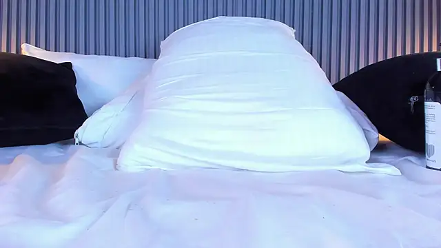 دردشة Yalezka_ الجنسية المباشرة