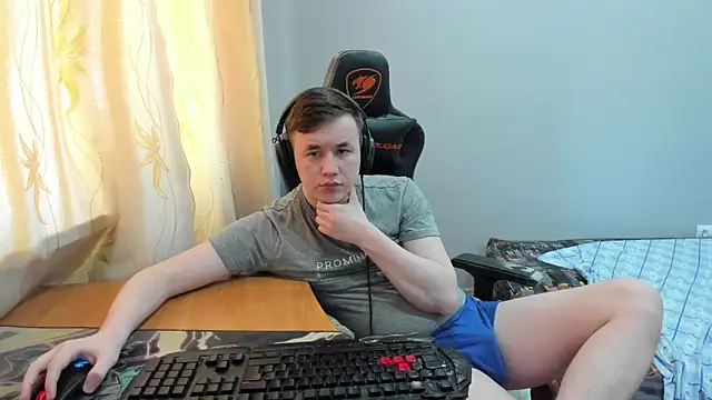 Show modela iliaskrislove na web-kameri