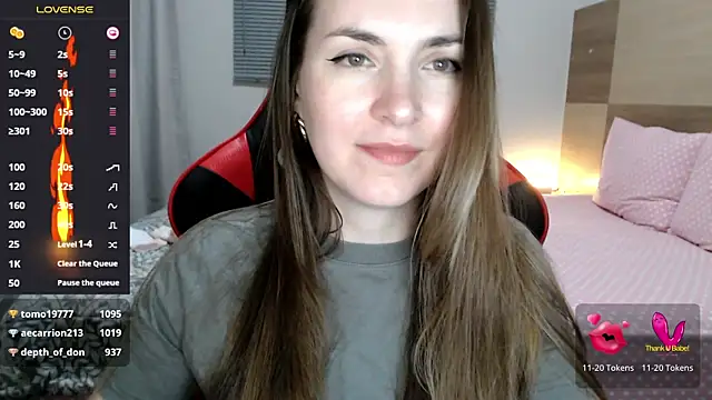 Chat +18 de Naughty_Annn ao vivo