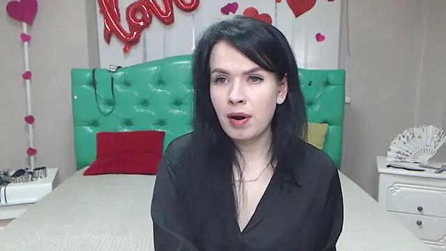 XXX chat uživo modela JasmineKouch