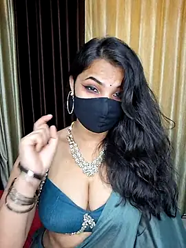 Noor-Bold's Live XXX Chat