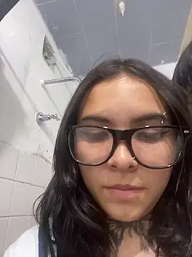 NickAndTylor live XXX chat