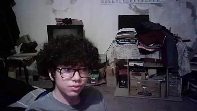 Emv2's Live XXX Chat