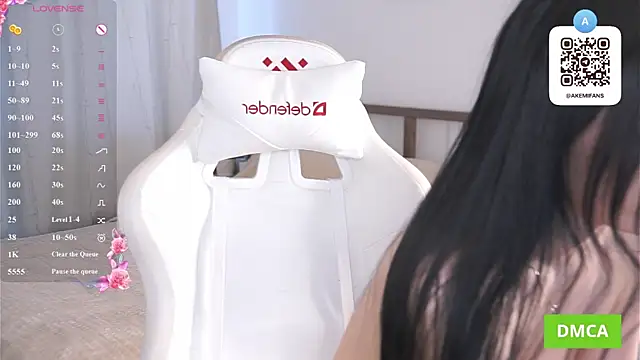 bombaleylo: απευθείας συνομιλία ΧΧΧ