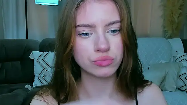 Erica_Kiss élő XXX-chatje