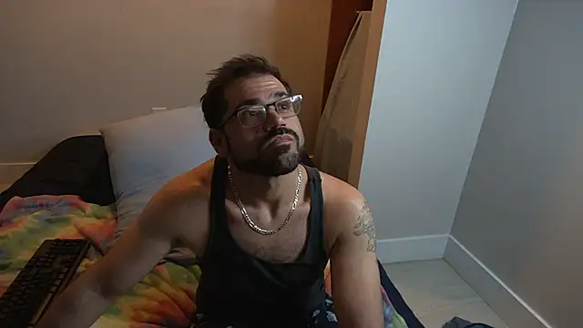 Zander823 webkamerás műsora