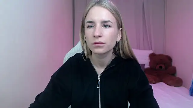 DeboraHorny's Live XXX Chat