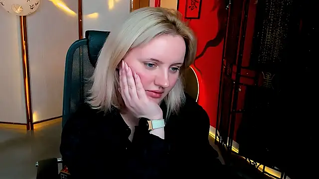 KathyBriggs: онлайн-секс-чат