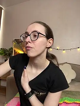 MartiniiSelenna 现场XXX聊天