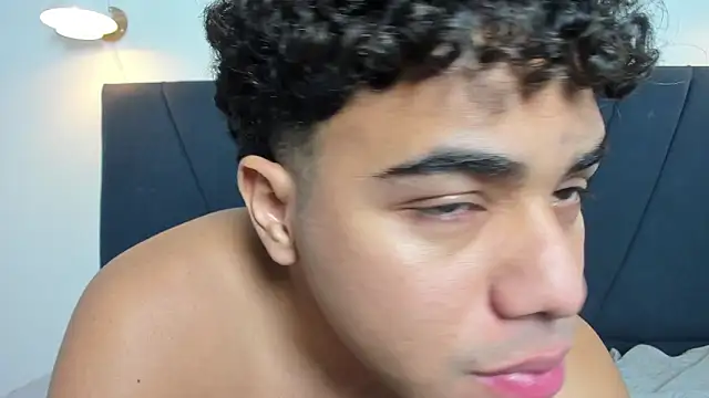 Webkamerová show Enzo_love18