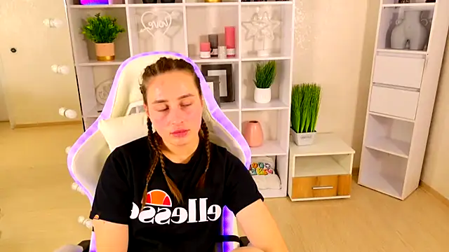 Chat XXX ao vivo de NadinnL
