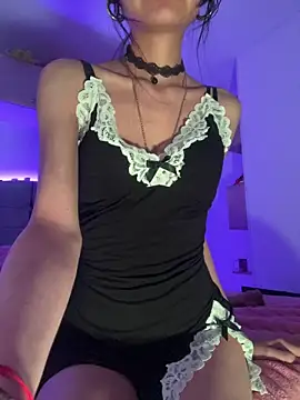 _Lucycherry's Live XXX Chat