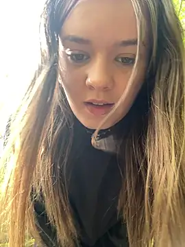 -Leasophie 网络视讯表演