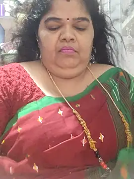tamilthanushri Live XXX-Chat
