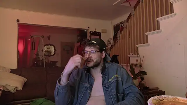 MasterDaddyCool's Live XXX Chat