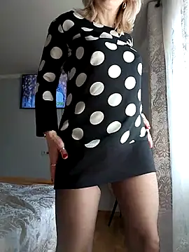 AhlyssaLove1155 élő XXX-chatje