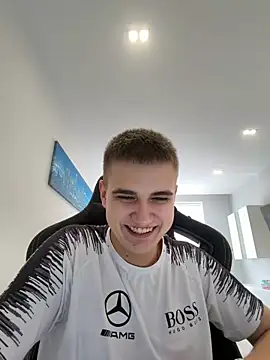 WARDEN_w webcam show