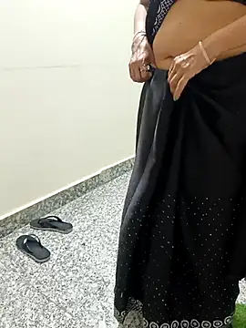 Shanu_Shah élő XXX-chatje
