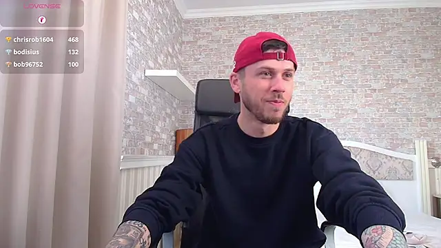 Živý XXX chat JonahShaw