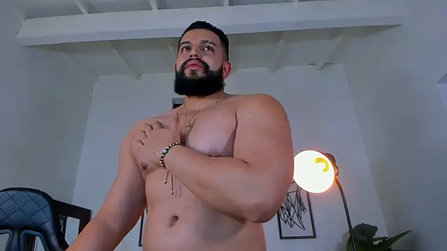 Chat +18 de Justin_kingX7 ao vivo