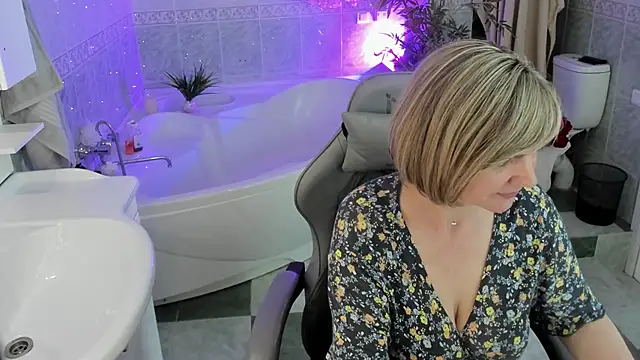 XXX chat uživo modela BettyGibsonn