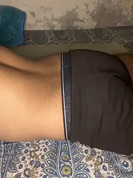hotty_topのウェブカメラショー