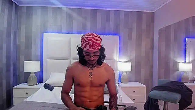 Show modela JackRief na web-kameri