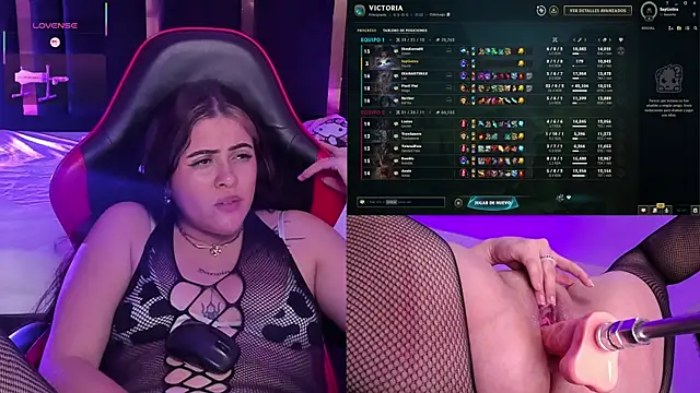 Chat XXX en directo de Sayreth_