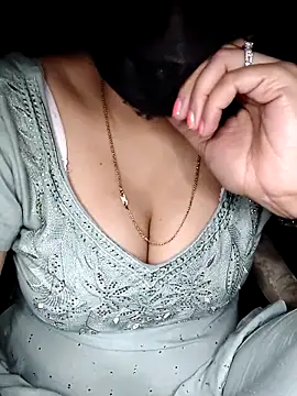 Webkamerová show Horny_Shalu