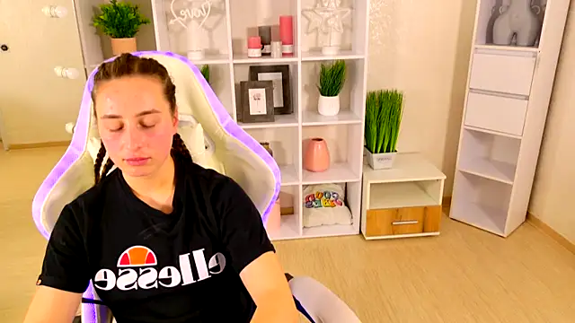 Chat XXX ao vivo de NadinnL