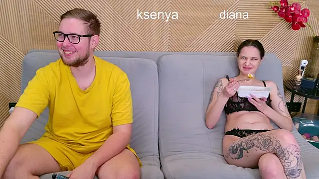 Ksennyn Webbikameraesitys