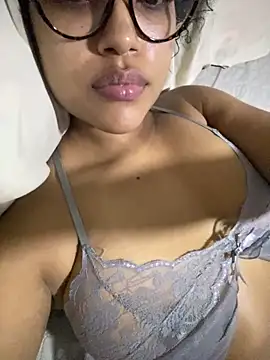 Czat XXX na żywo – Kittybrown18