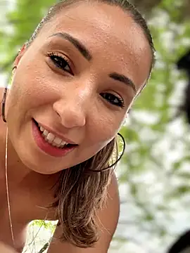 Wonder_Kari's Live XXX Chat