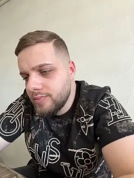 Вебкам-шоу KingAdonisss