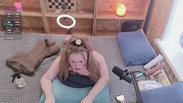 Chat +18 de MiniNatalie ao vivo