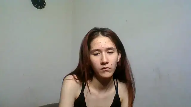 NickiKisinger live XXX chat