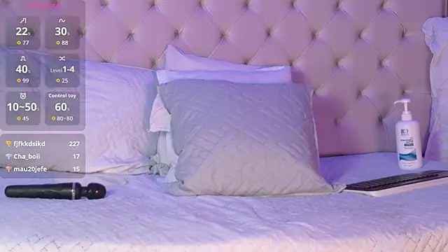 Chatroom XXX en direct de Emaa2_sm