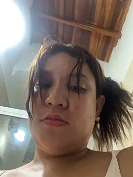 Chat XXX ao vivo de EylaSydney