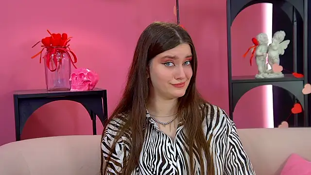 JessicaJewells Adlı Modelin Canlı XXX Sohbeti