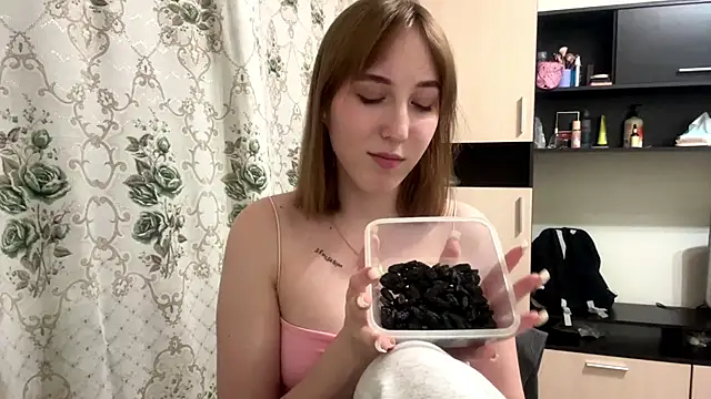 AquilineOritesn Live XXX chat