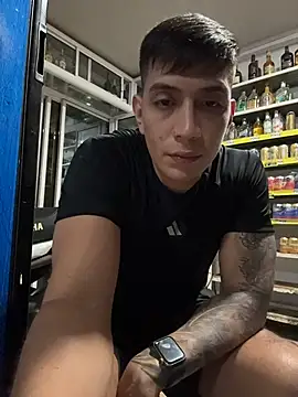 OliverWest04 Live XXX Chat