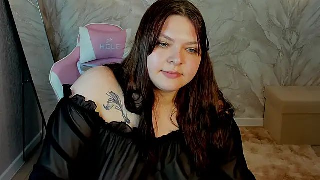 Evelyne_Loo live XXX chat