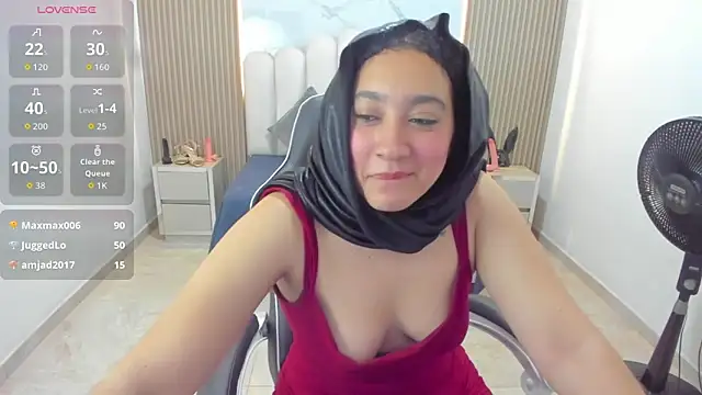 Онлайн чат XXX Leilak_daher