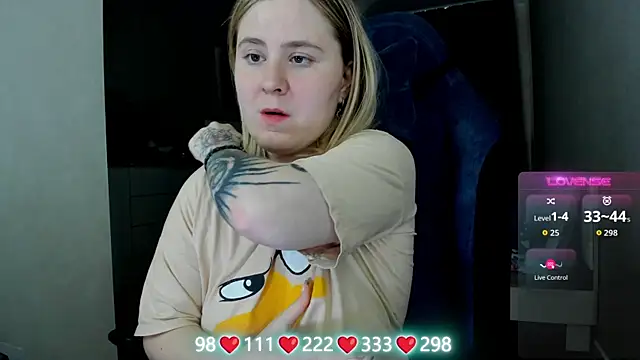 Chatroom XXX en direct de Olivia_Munk