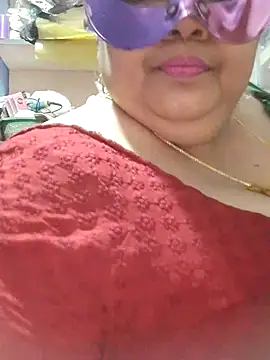 tamilthanushri Live XXX Chat
