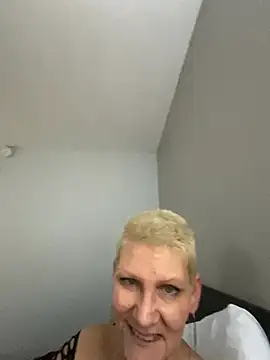 juscjen's Live XXX Chat