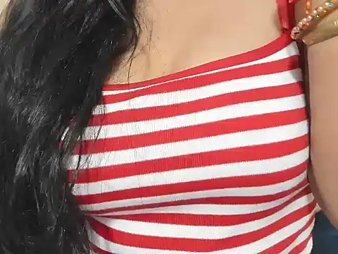 sara_conorr Adlı Modelin Canlı XXX Sohbeti
