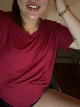 Lina-Naughty Show Webcam