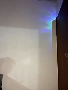 XXX chat uživo modela maximo_torreychelli